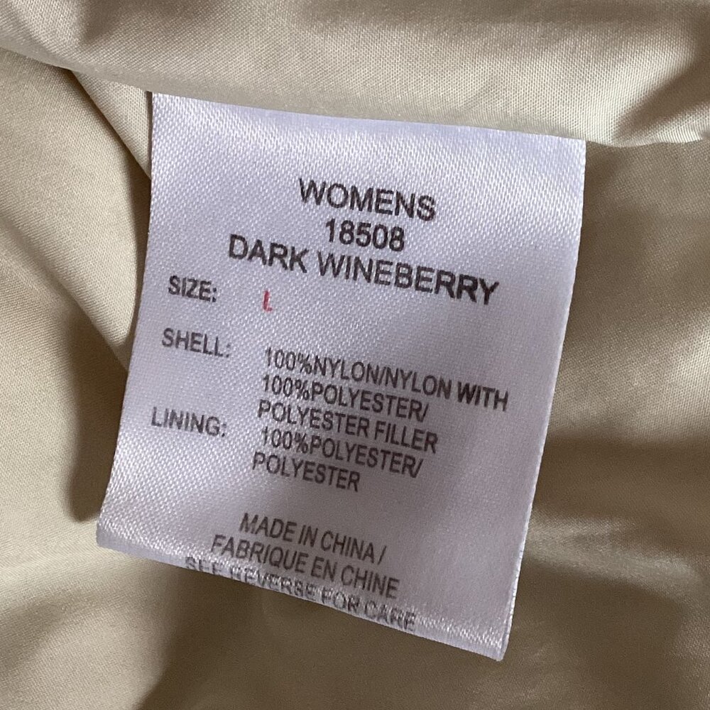 Woolrich Women's Quilted Puffer Vest Dark Wineberry Full Zip Size L Pockets Warm - Picture 9 of 9